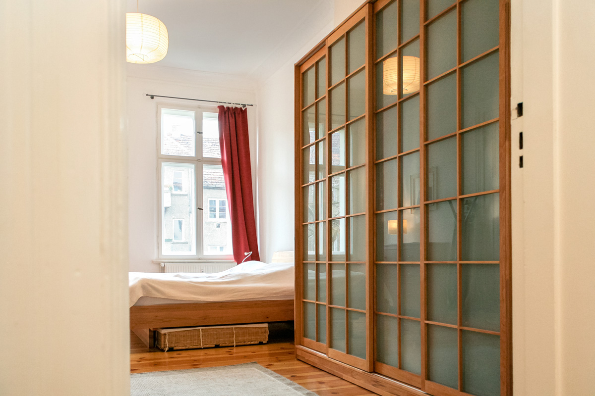 Kleiderschrank mit Schiebetüren nach Maß